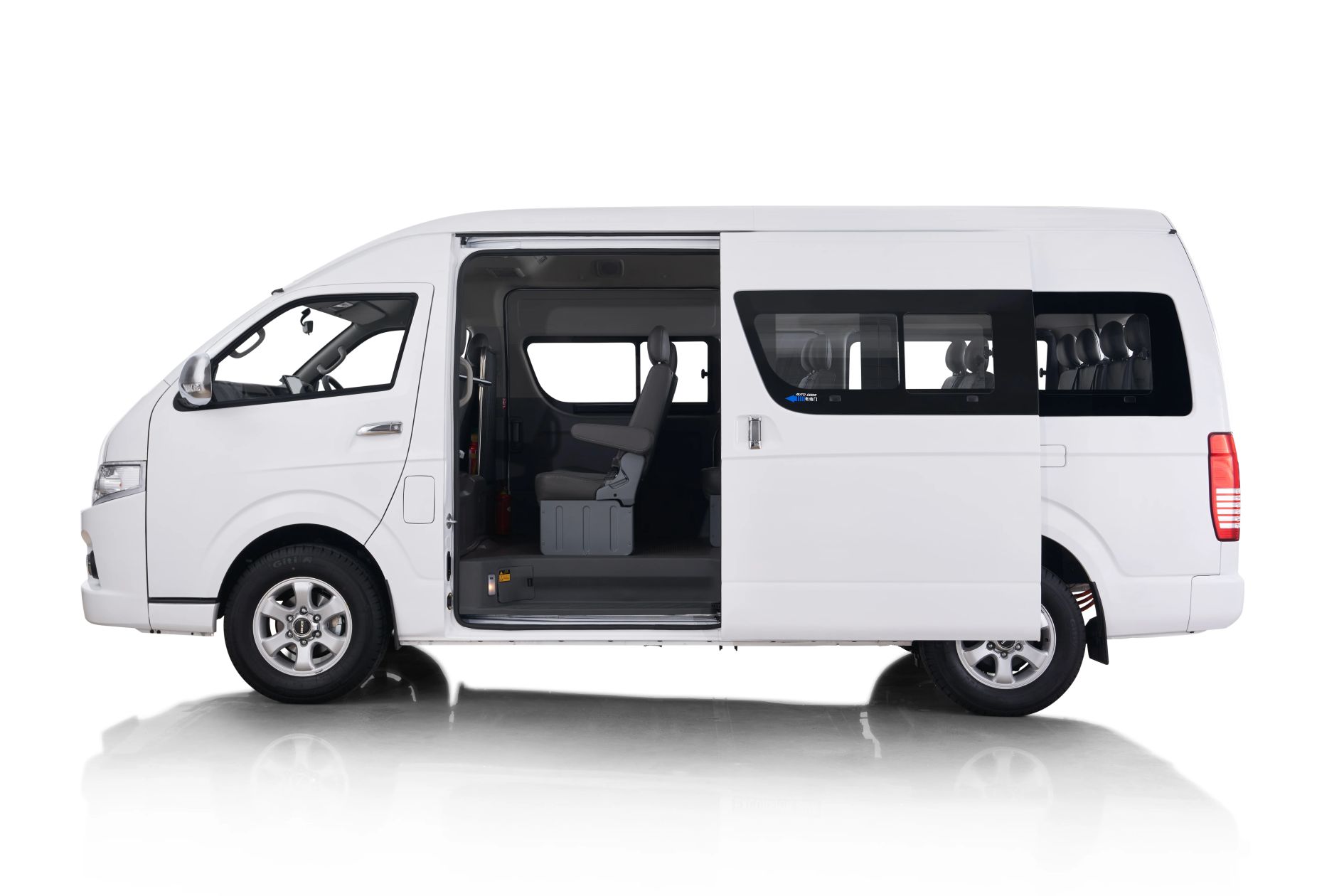 Higer EV H5C Mini Bus view 4